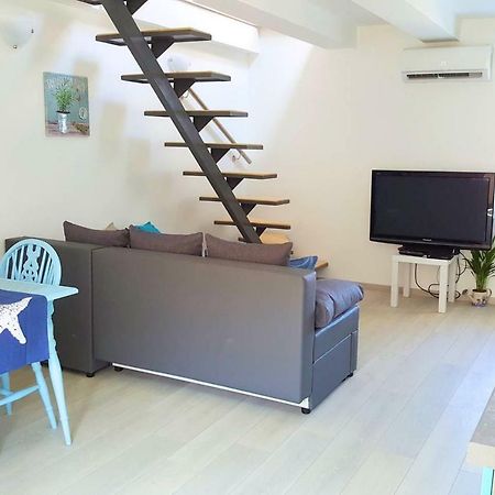 Apartment Vrbenka Vrbnik Eksteriør bilde