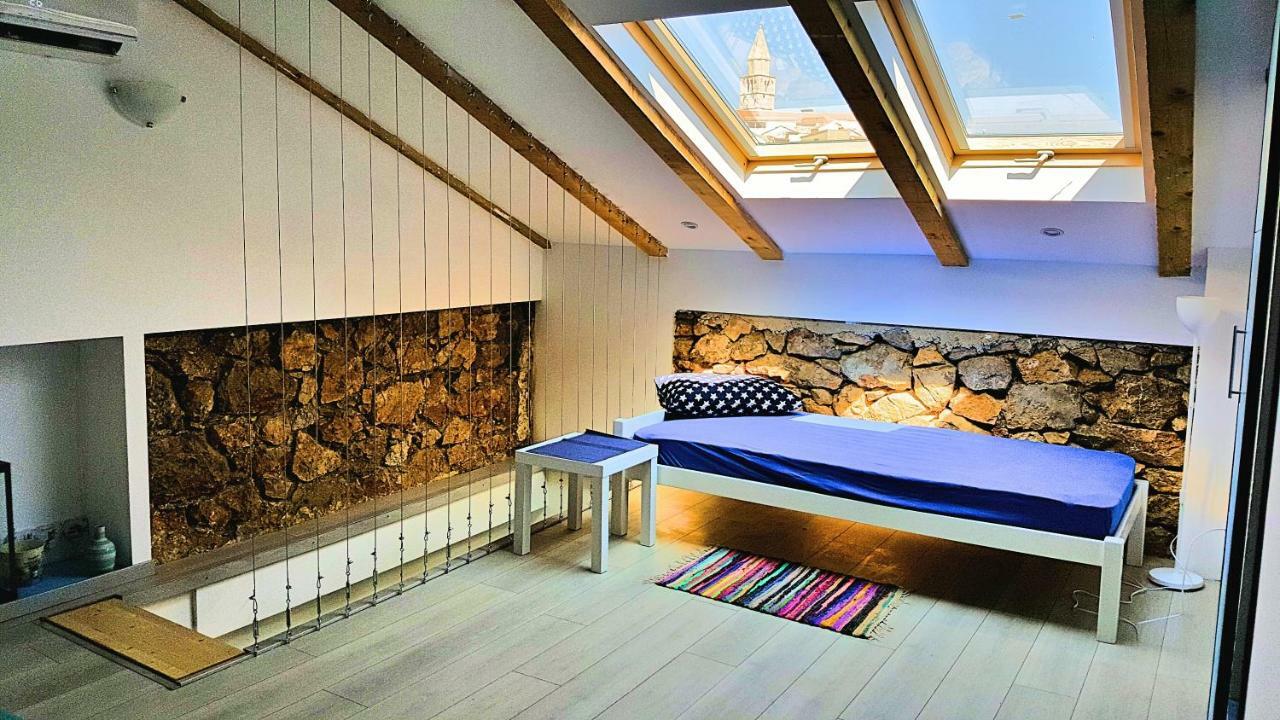 Apartment Vrbenka Vrbnik Eksteriør bilde