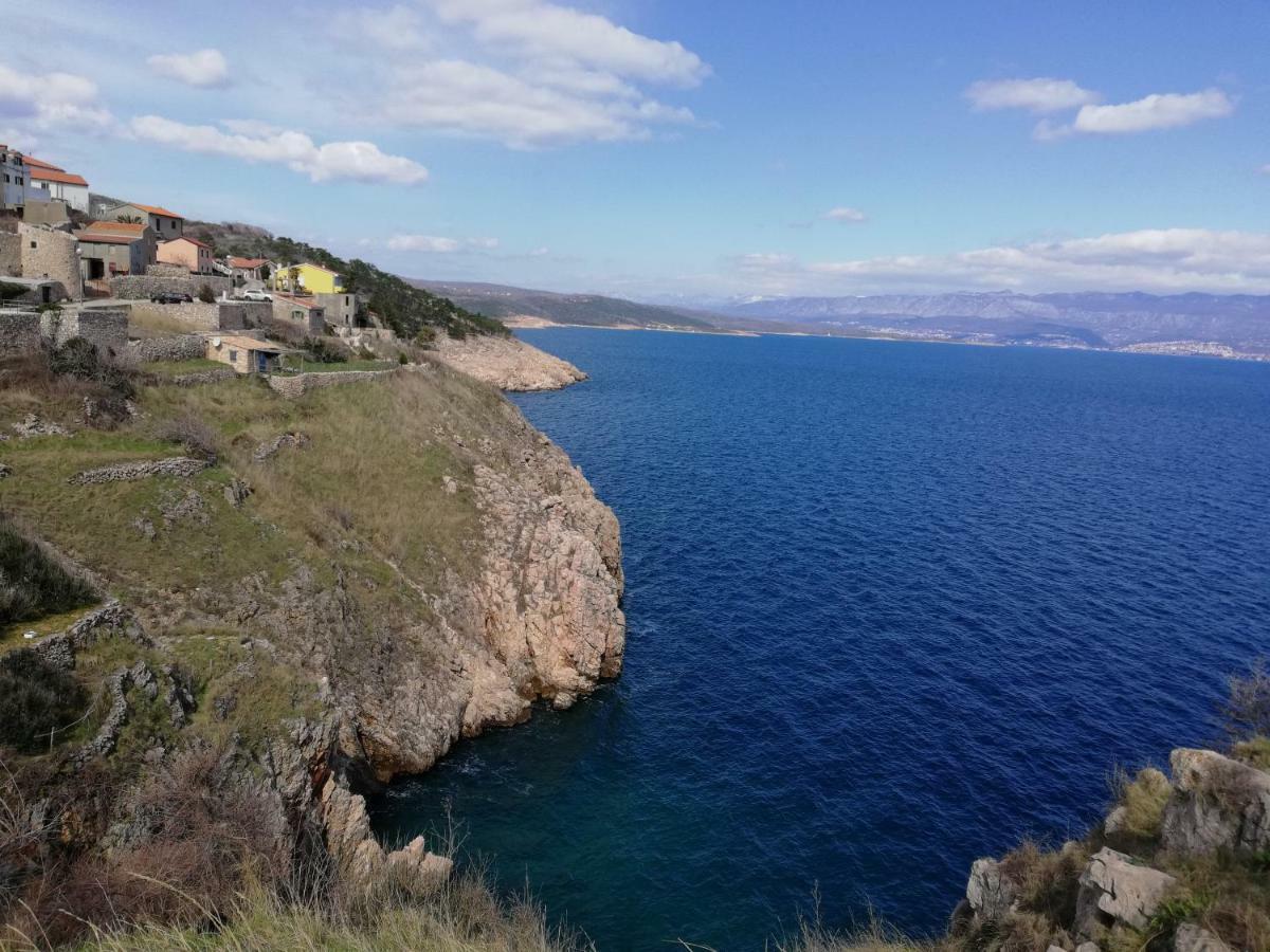 Apartment Vrbenka Vrbnik Eksteriør bilde